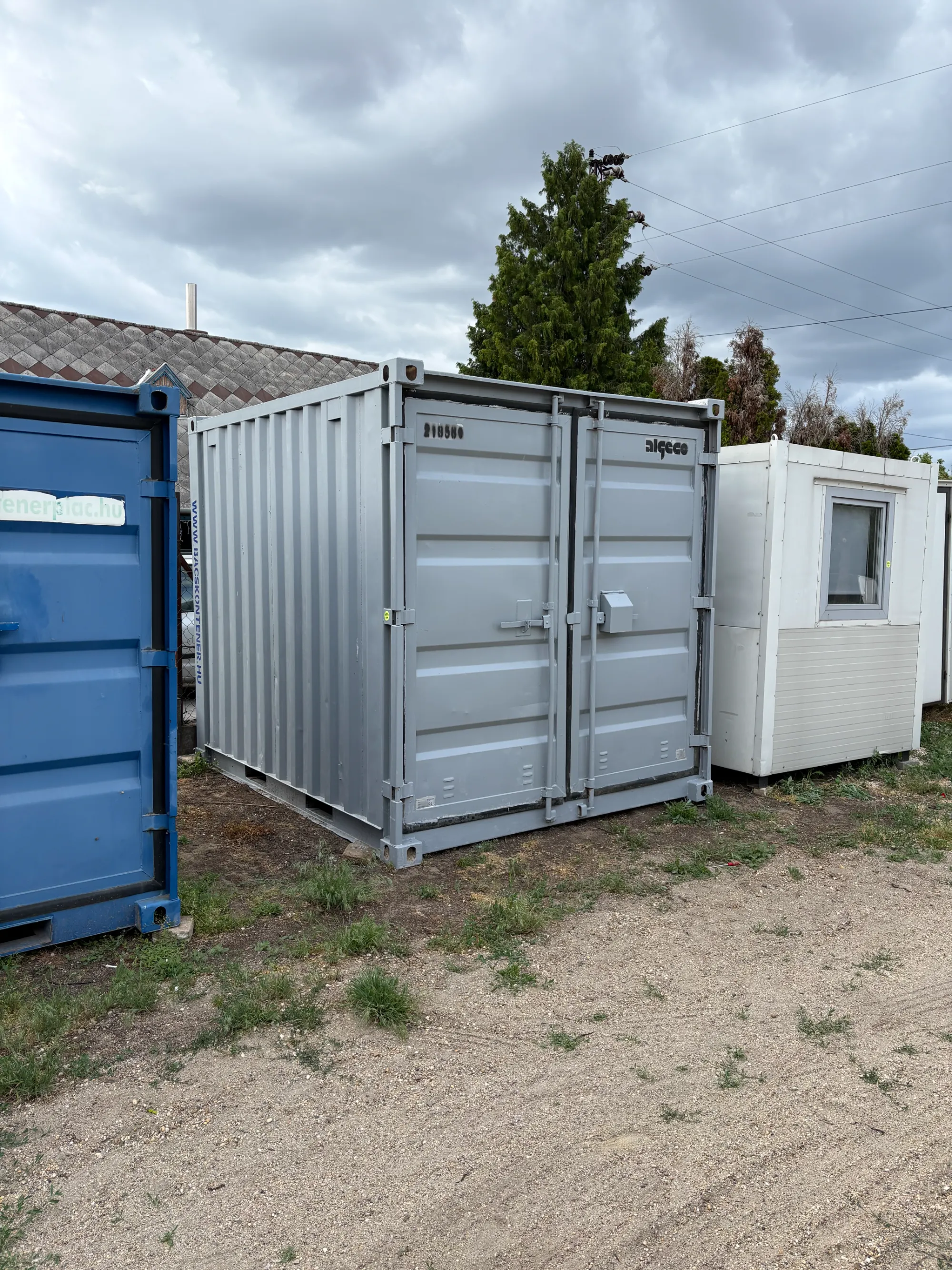 Használt 10 lábas raktár konténer