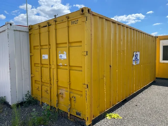 20 lábas, használt, raktárkonténer, kézmosóval