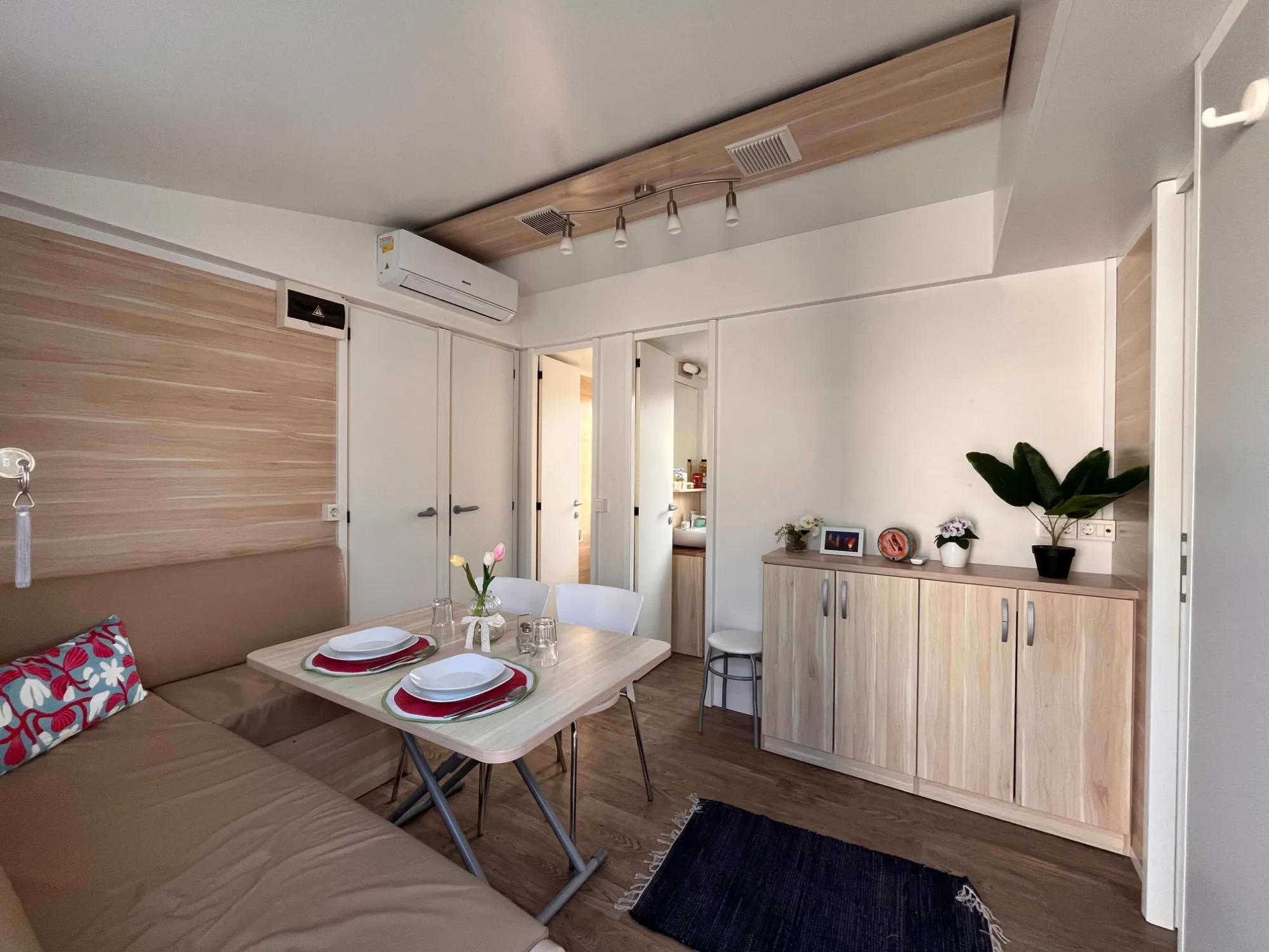 ADRIA mobilház, 32 m²